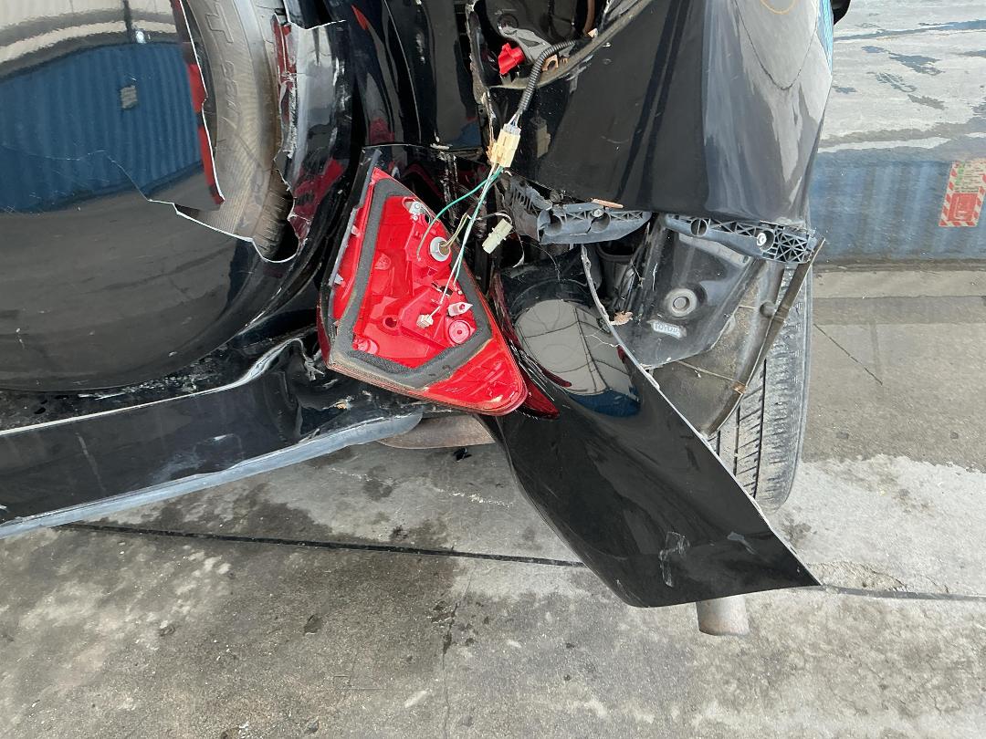 Photo '23' of Toyota RAV4