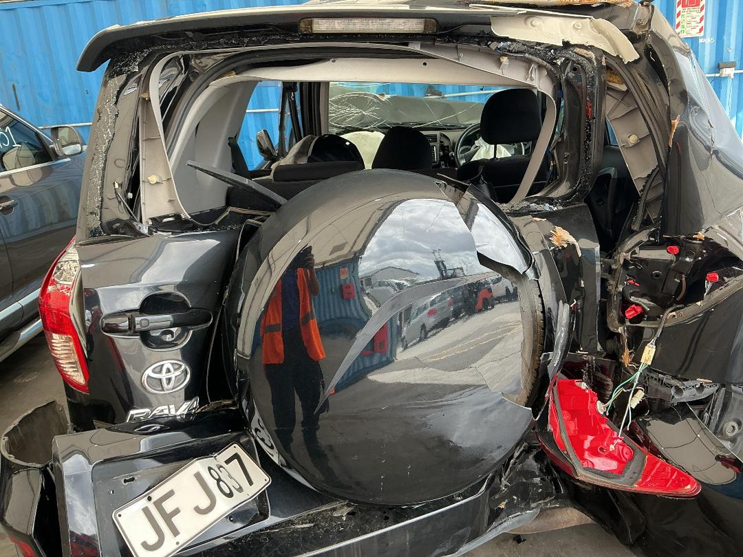 Photo '22' of Toyota RAV4