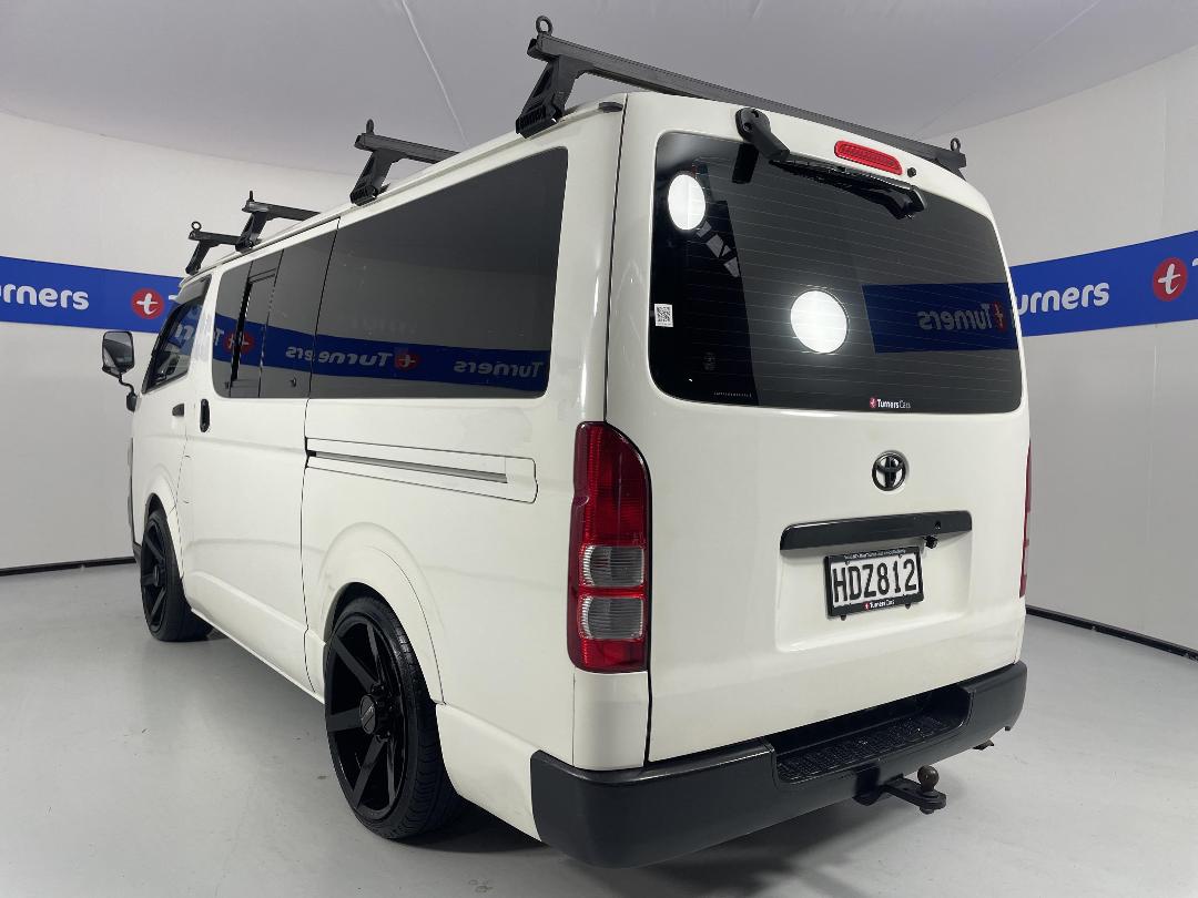 Photo '5' of Toyota Regius