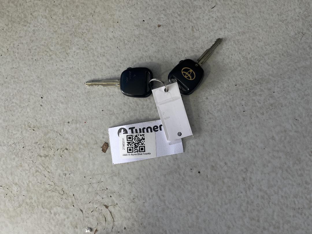 Photo '22' of Toyota Runx Photo '22' of Toyota Runx