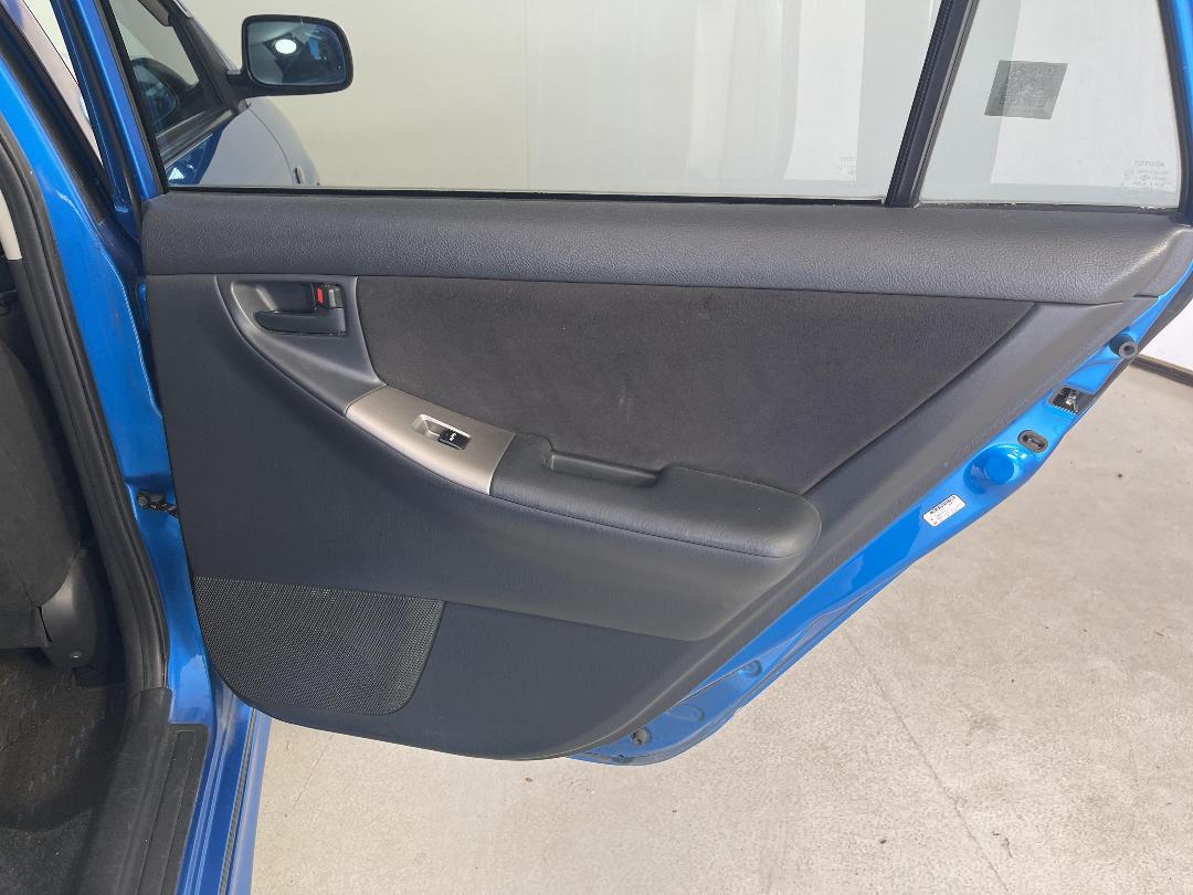 Photo '19' of Toyota Runx Photo '19' of Toyota Runx