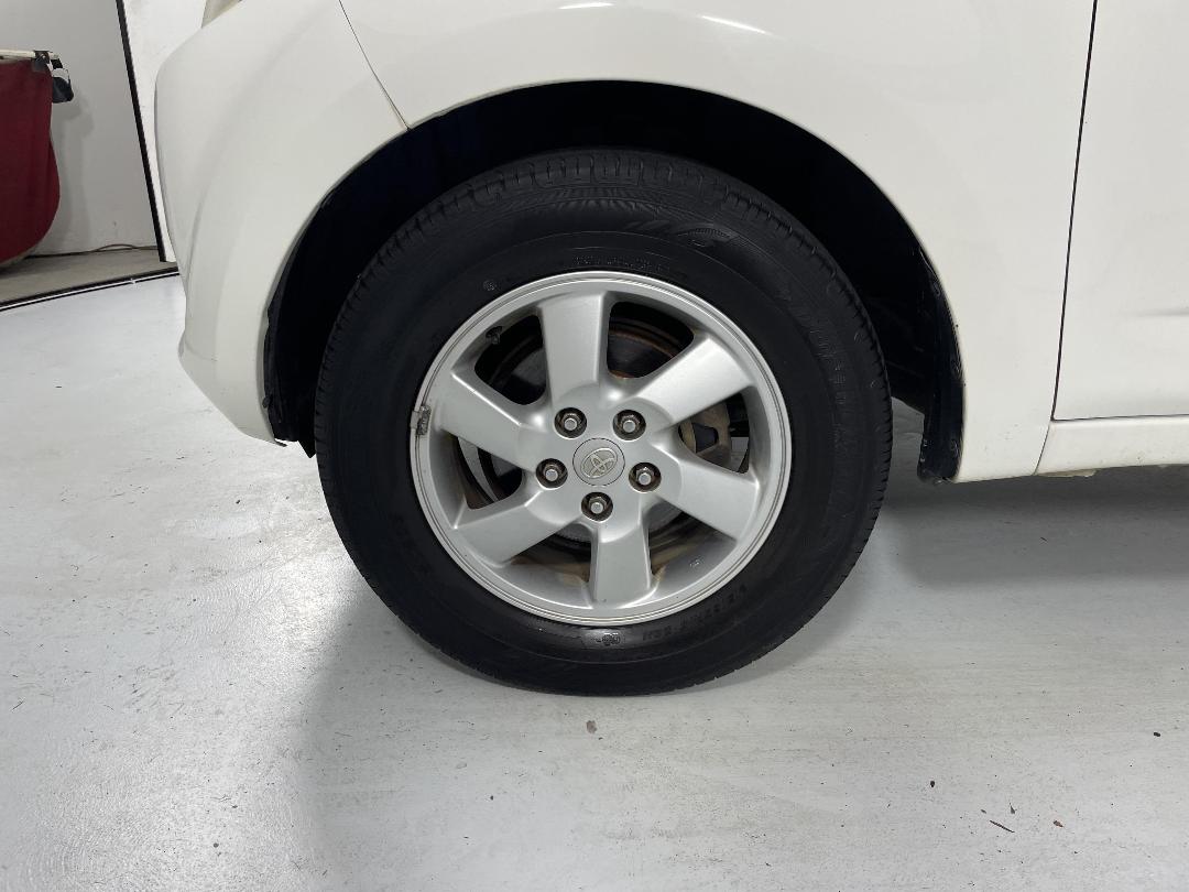 Photo '10' of Toyota Rush