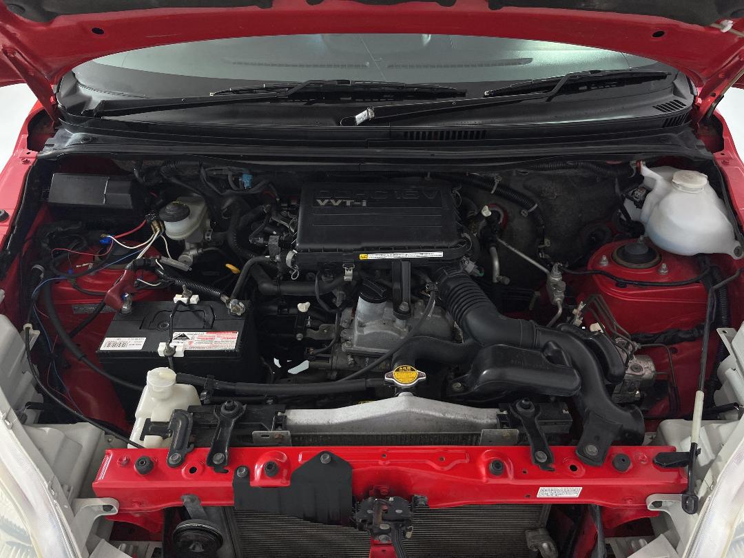 Photo '13' of Toyota Rush