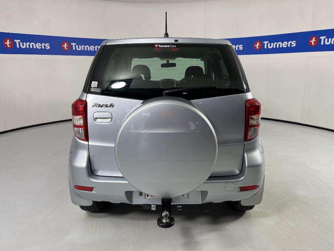 Photo '6' of Toyota Rush Photo '6' of Toyota Rush