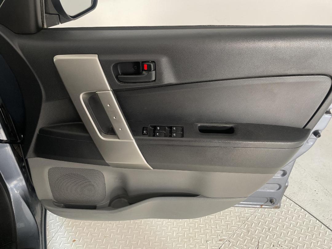 Photo '15' of Toyota Rush Photo '15' of Toyota Rush