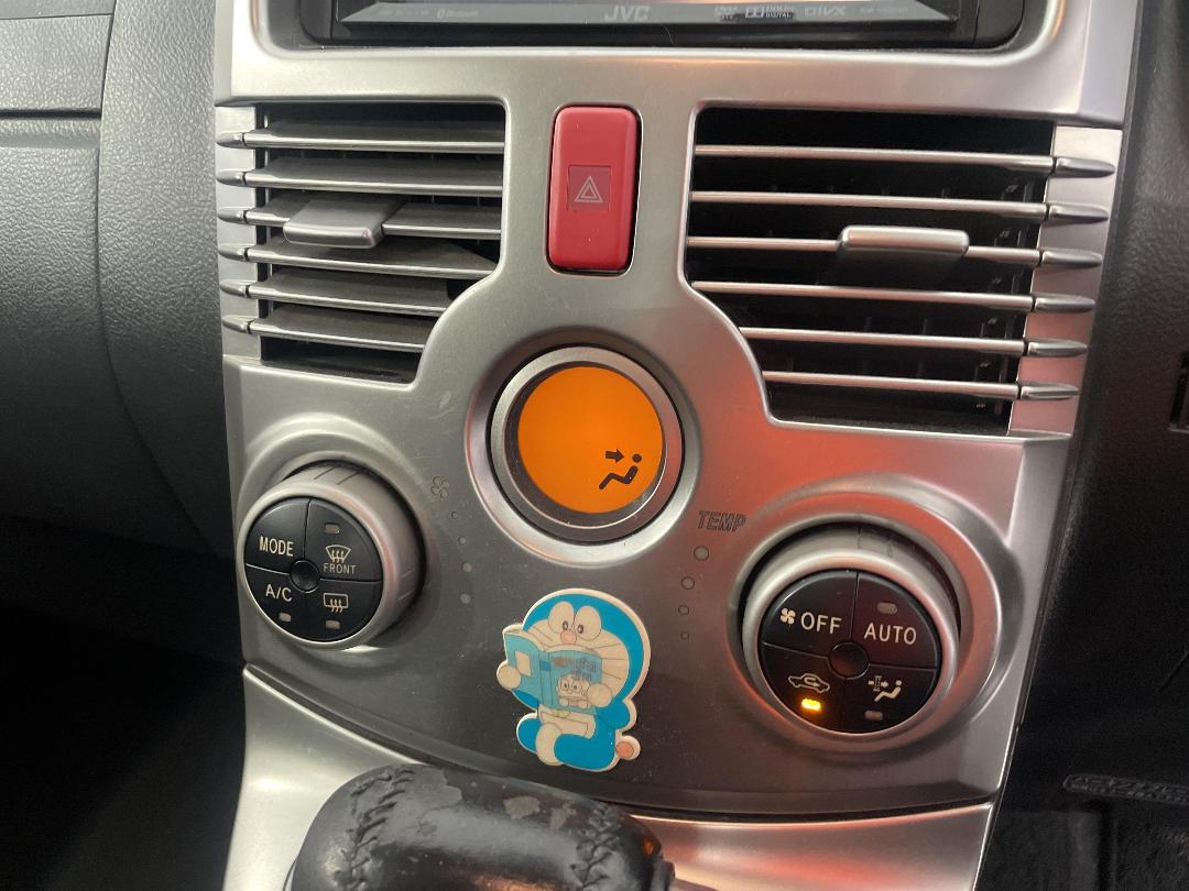 Photo '27' of Toyota Rush Photo '27' of Toyota Rush