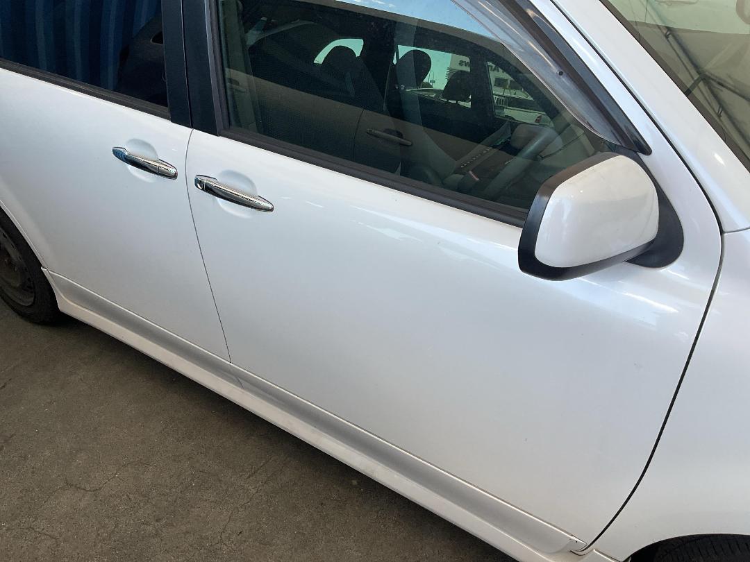 Photo '3' of Toyota Sienta