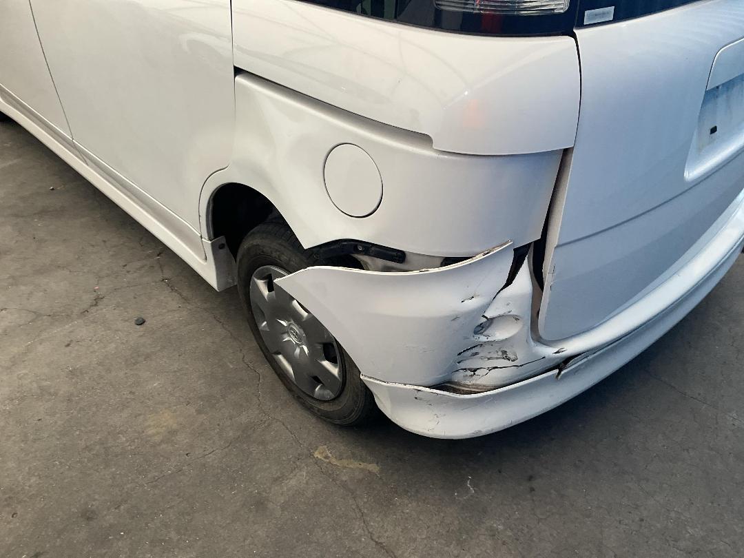 Photo '11' of Toyota Sienta