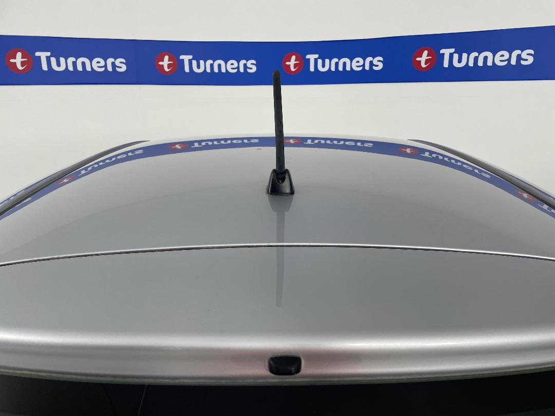 Photo '26' of Toyota Vitz