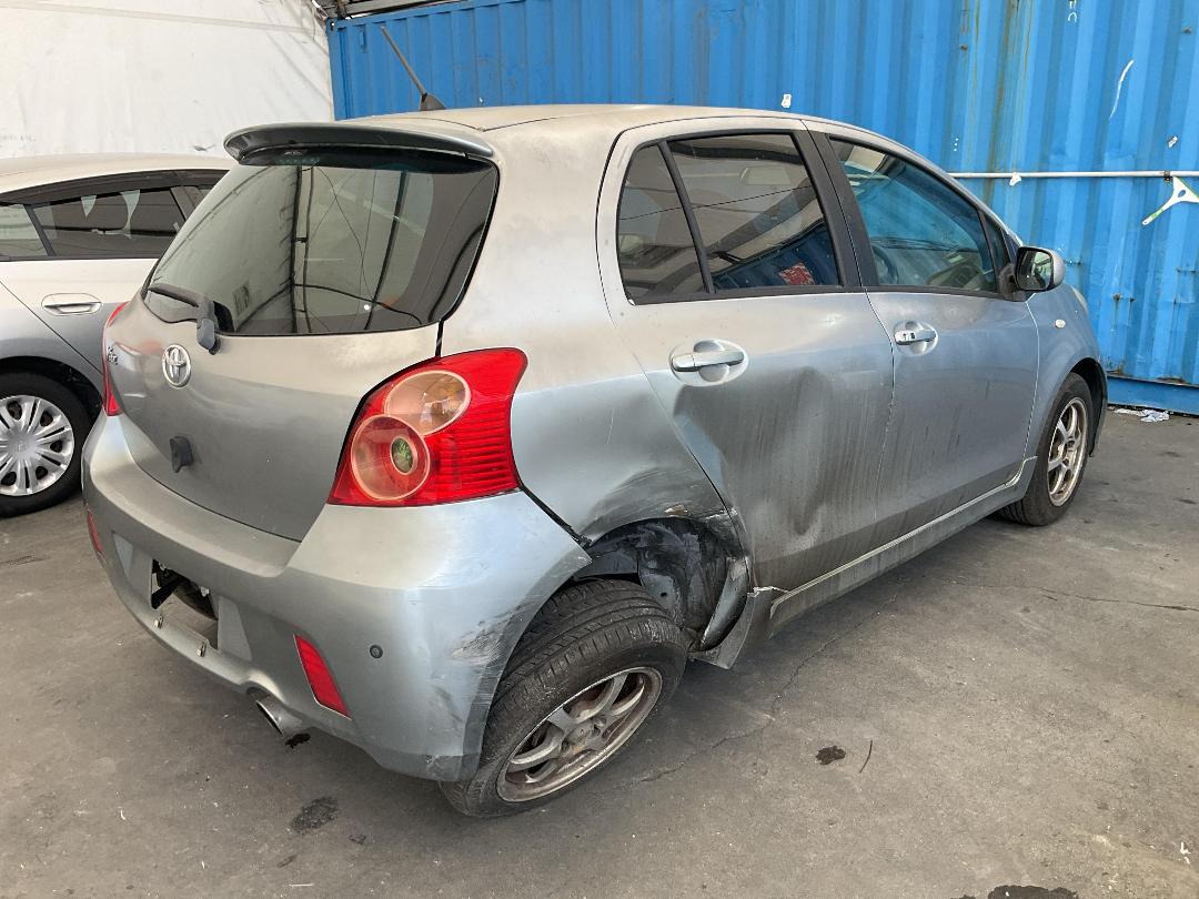 Photo '6' of Toyota Vitz RS Photo '6' of Toyota Vitz RS