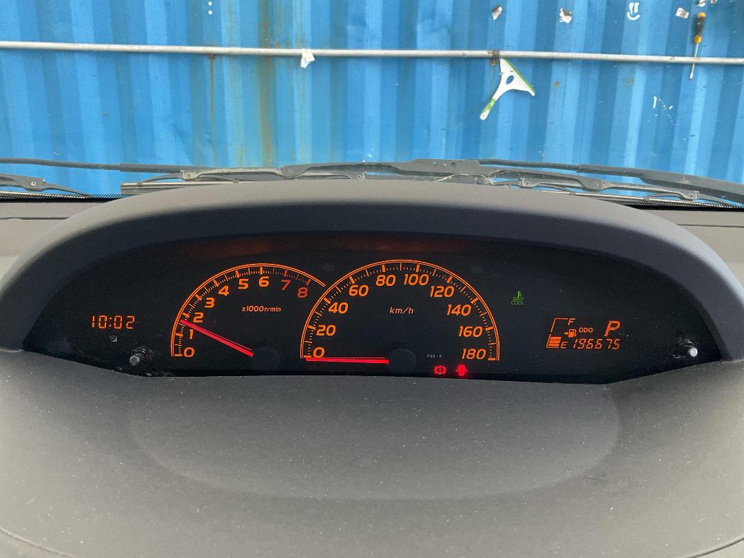 Photo '10' of Toyota Vitz RS Photo '10' of Toyota Vitz RS