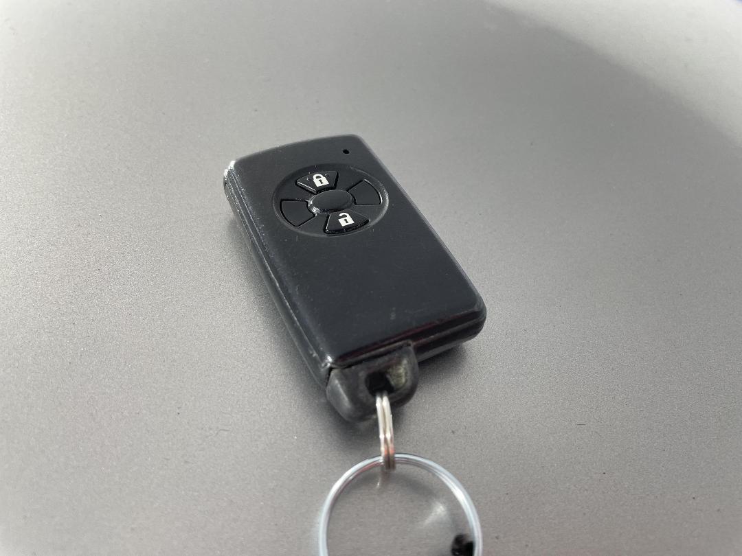 Photo '22' of Toyota Vitz