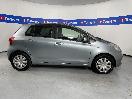 Thumbnail '23' of Toyota Vitz
