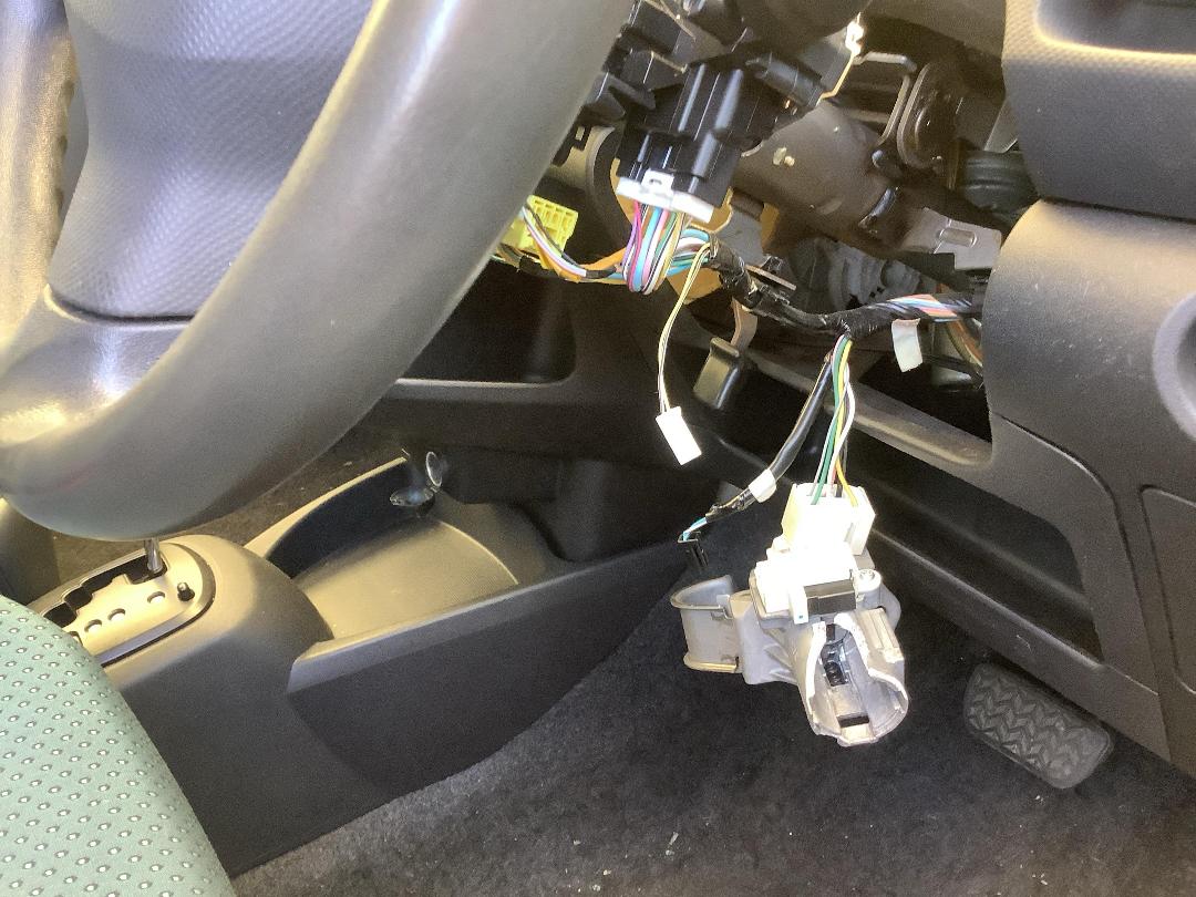 Photo '10' of Toyota Vitz Photo '10' of Toyota Vitz