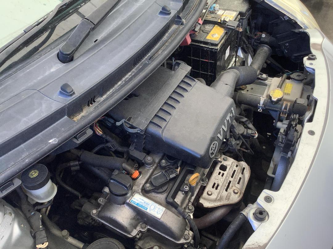 Photo '13' of Toyota Vitz Photo '13' of Toyota Vitz