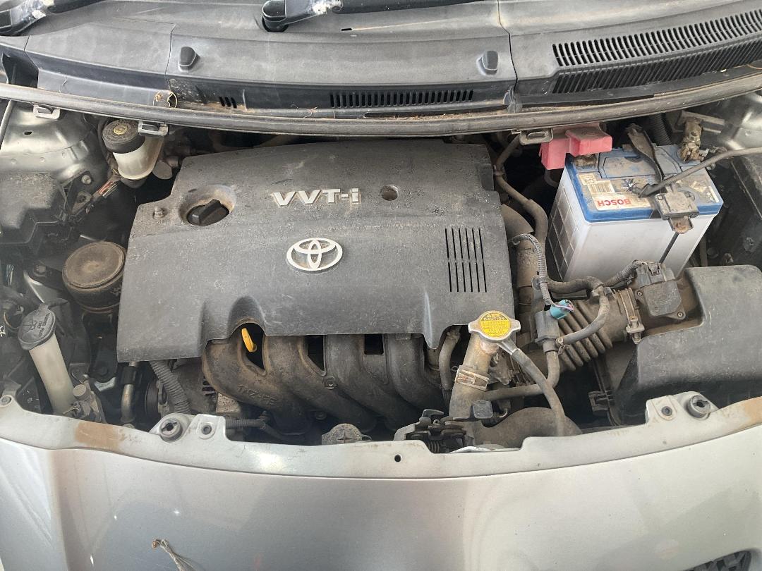 Photo '14' of Toyota Vitz RS