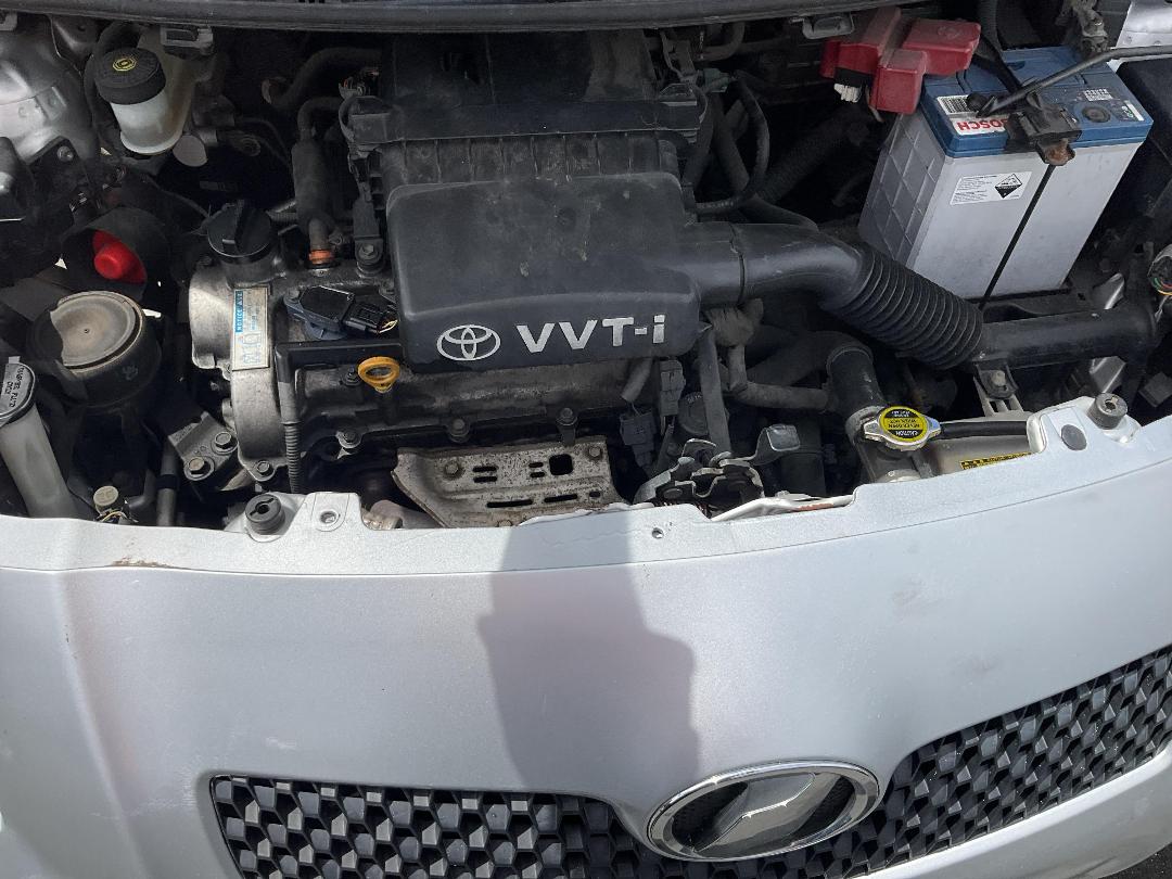 Photo '6' of Toyota Vitz 1.3L