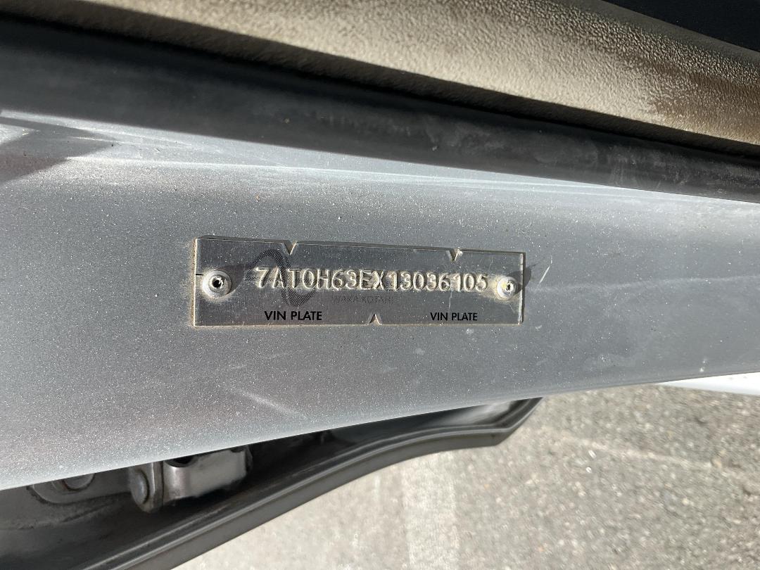 Photo '9' of Toyota Vitz 1.3L