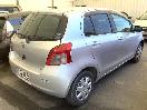 Thumbnail '4' of Toyota Vitz