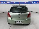 Thumbnail '6' of Toyota Vitz