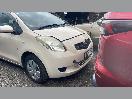 Thumbnail '2' of Toyota Vitz