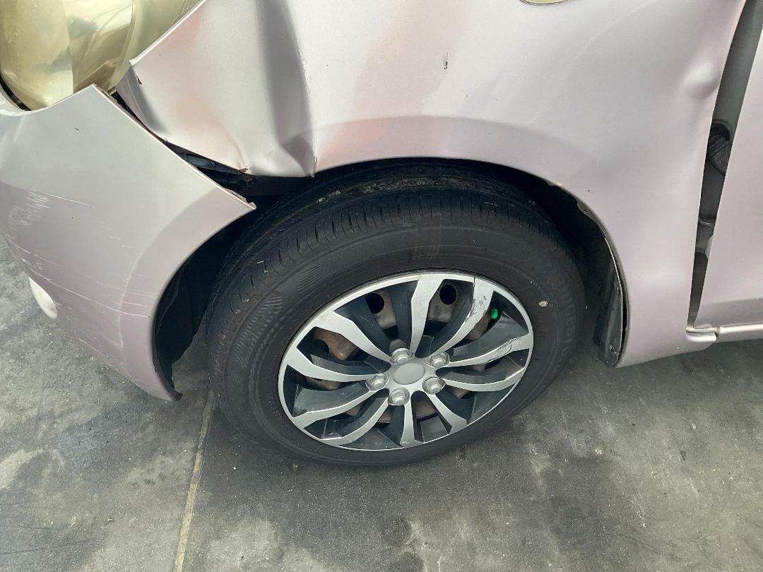 Photo '21' of Toyota Vitz