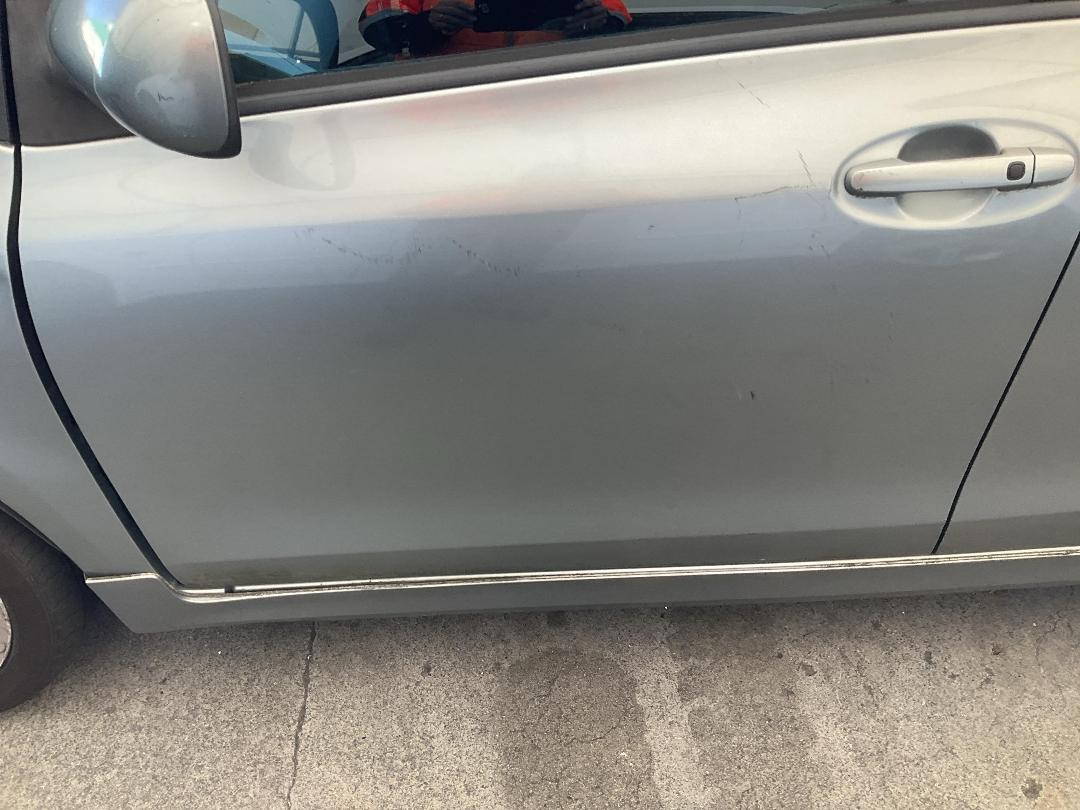 Photo '10' of Toyota Vitz Photo '10' of Toyota Vitz