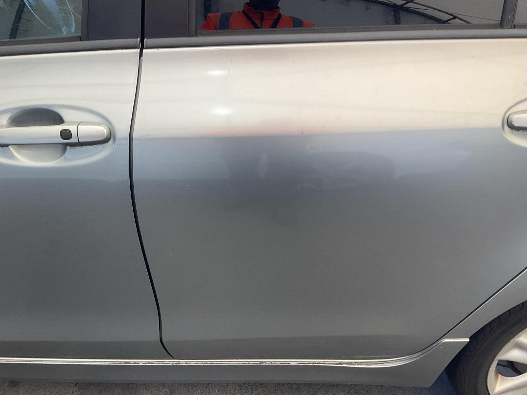 Photo '12' of Toyota Vitz Photo '12' of Toyota Vitz