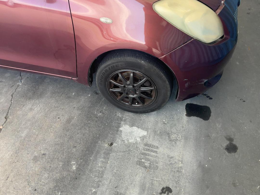 Photo '2' of Toyota Vitz