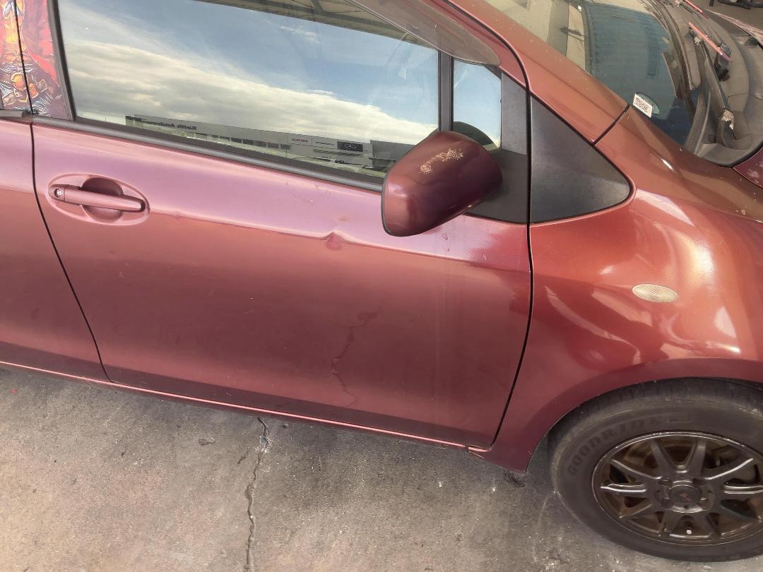 Photo '3' of Toyota Vitz