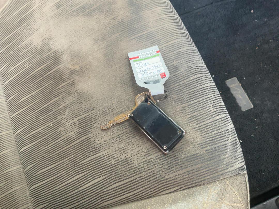 Photo '20' of Toyota Vitz