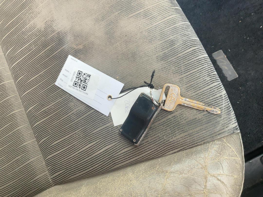 Photo '21' of Toyota Vitz