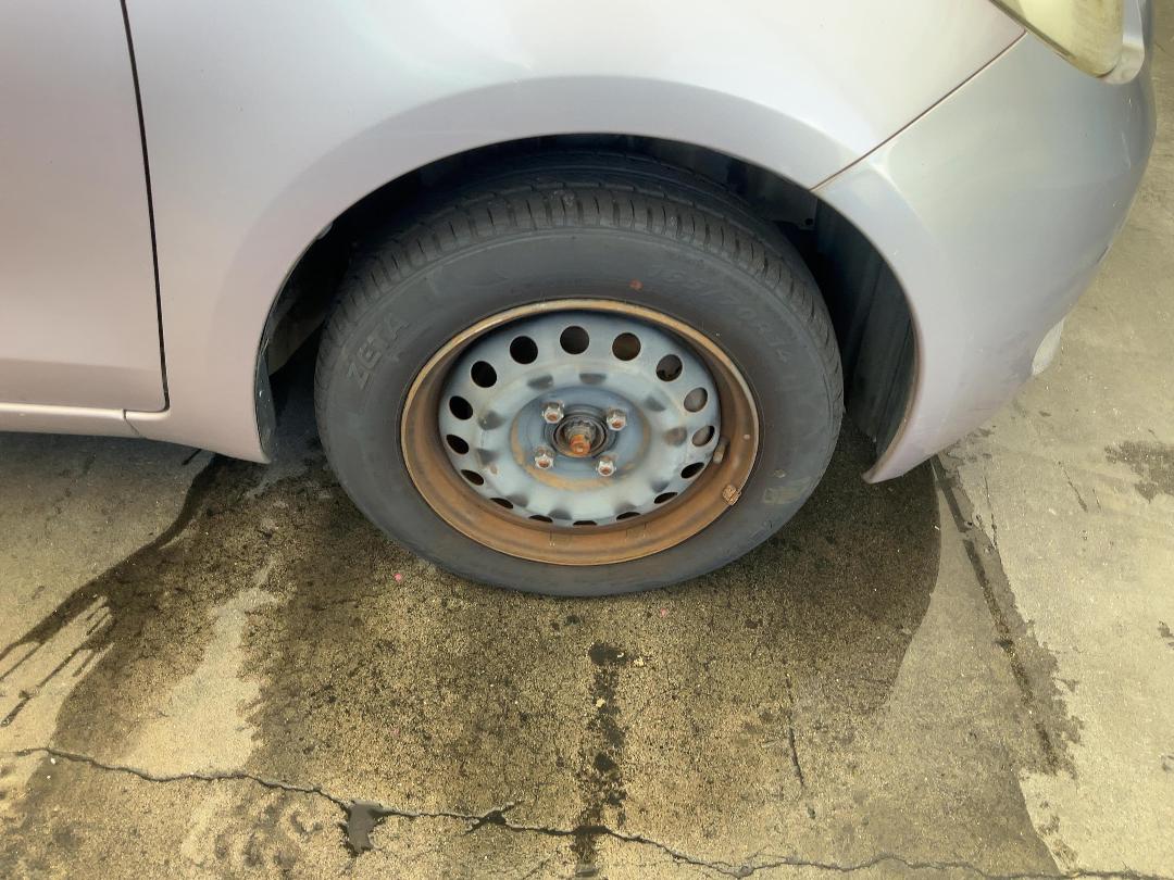 Photo '2' of Toyota Vitz