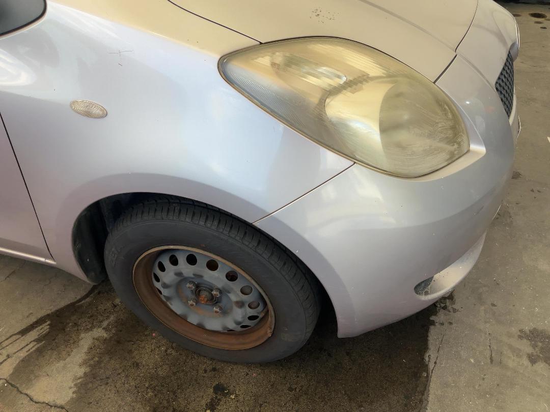 Photo '4' of Toyota Vitz