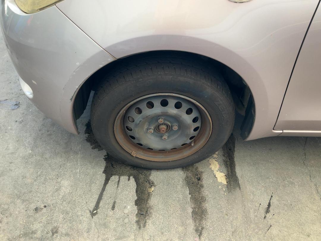 Photo '8' of Toyota Vitz