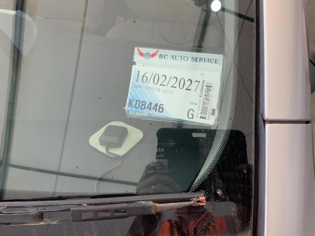 Photo '30' of Toyota Vitz