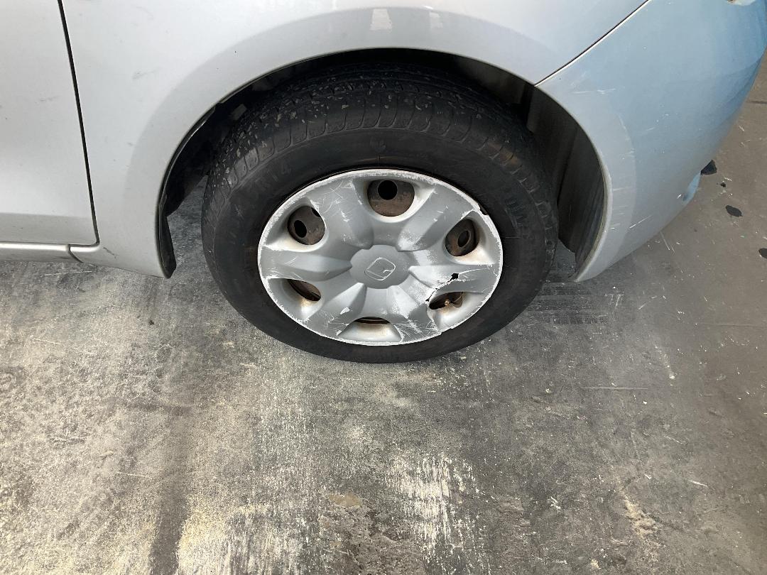 Photo '2' of Toyota Vitz