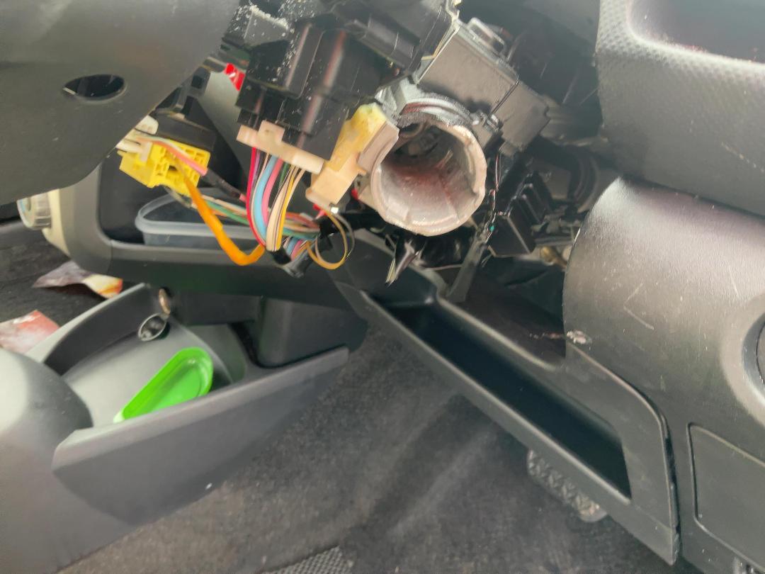 Photo '15' of Toyota Vitz