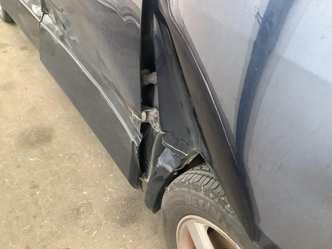 Photo '3' of Toyota Voxy