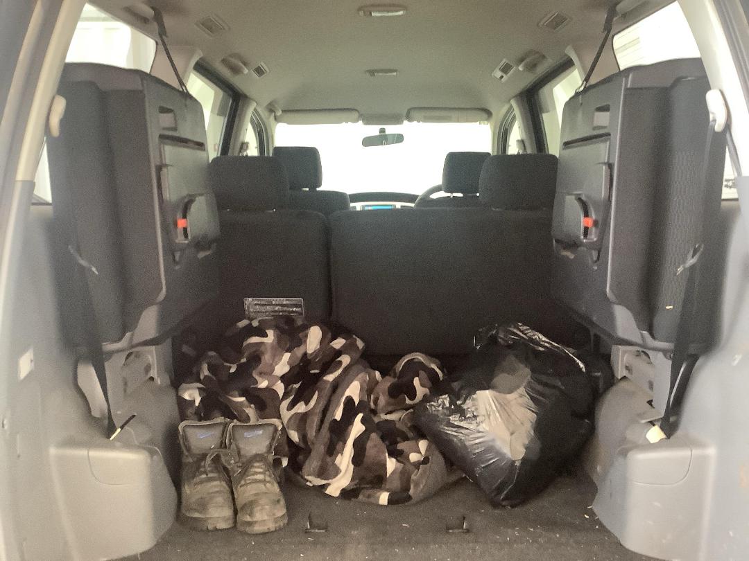 Photo '11' of Toyota Voxy