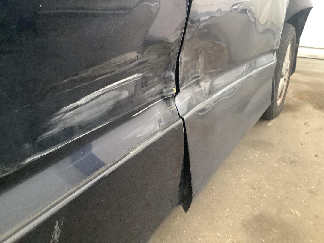 Photo '8' of Toyota Voxy