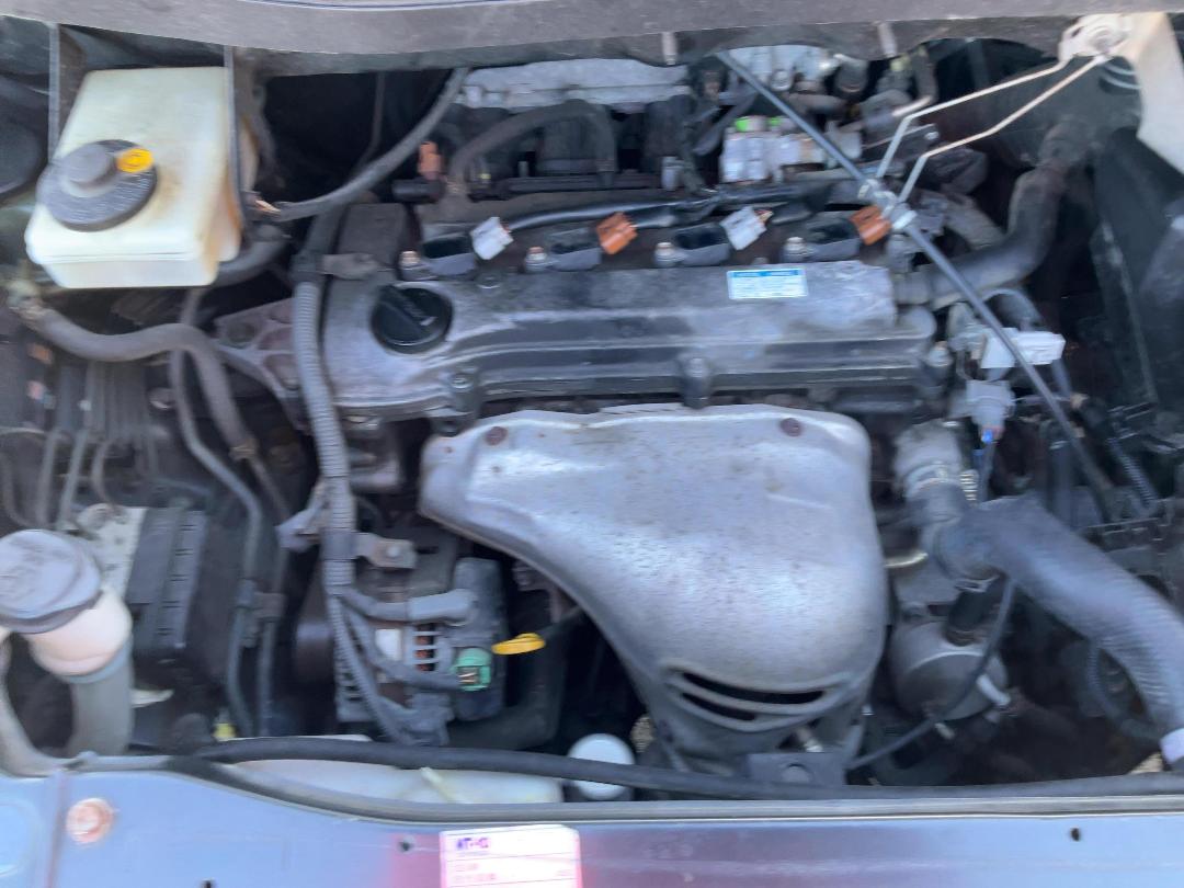 Photo '8' of Toyota Voxy