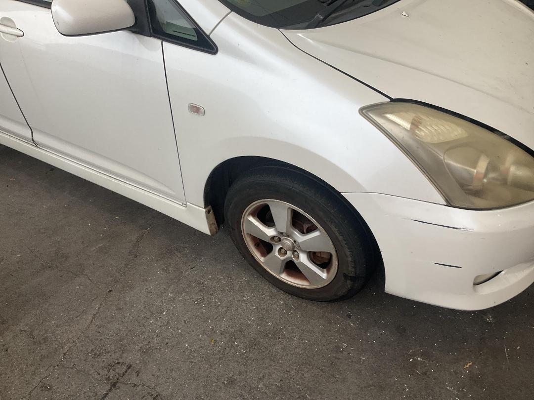 Photo '2' of Toyota Wish