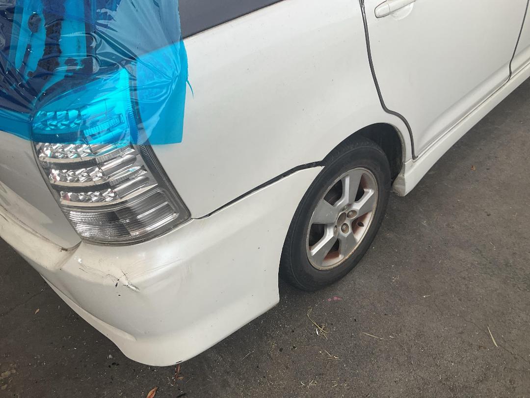 Photo '14' of Toyota Wish