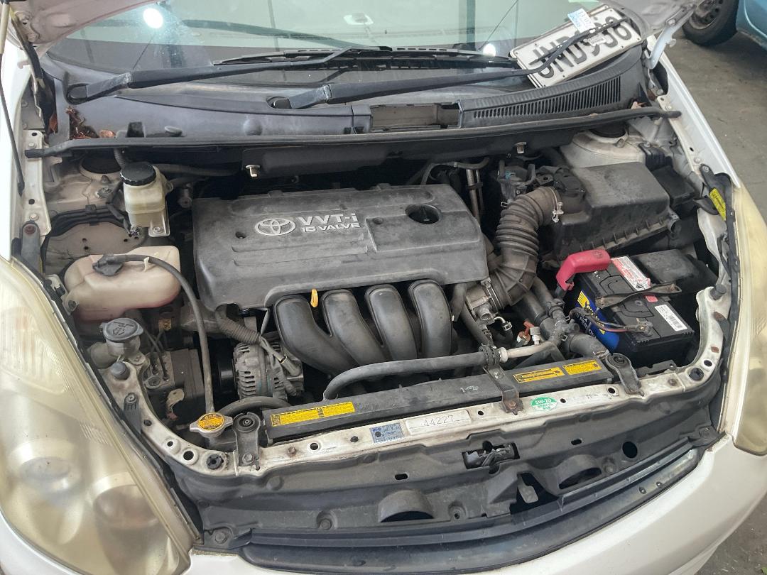 Photo '16' of Toyota Wish