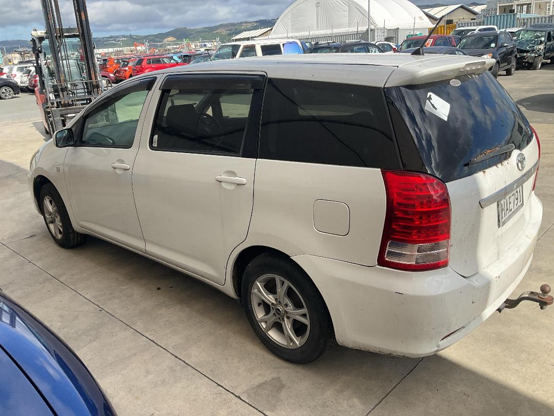 Photo '3' of Toyota Wish