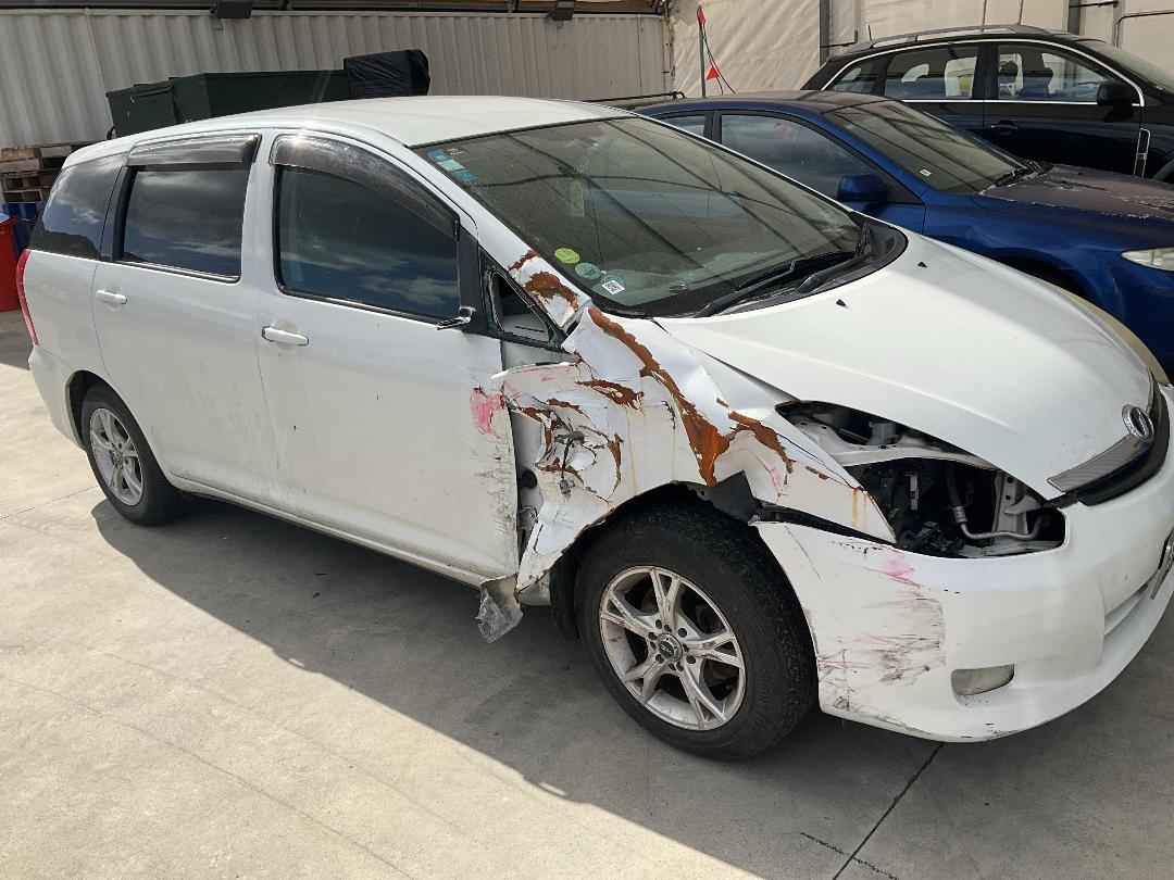 Photo '6' of Toyota Wish