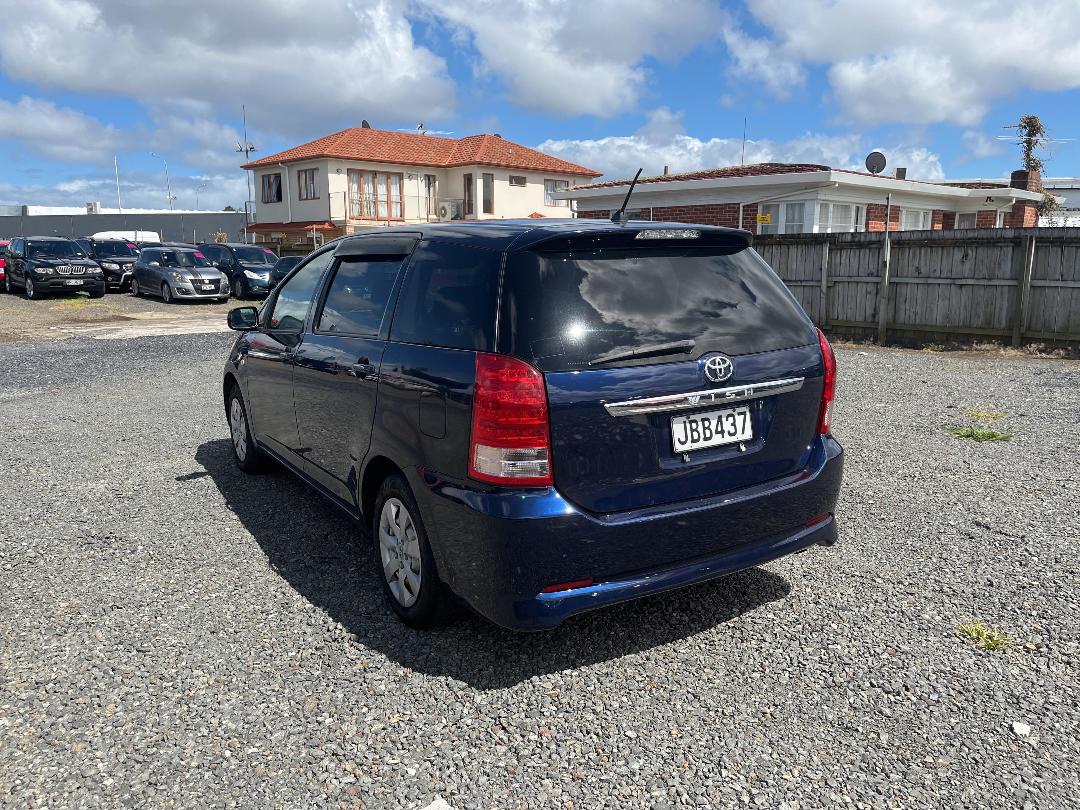 Photo '4' of Toyota Wish Photo '4' of Toyota Wish