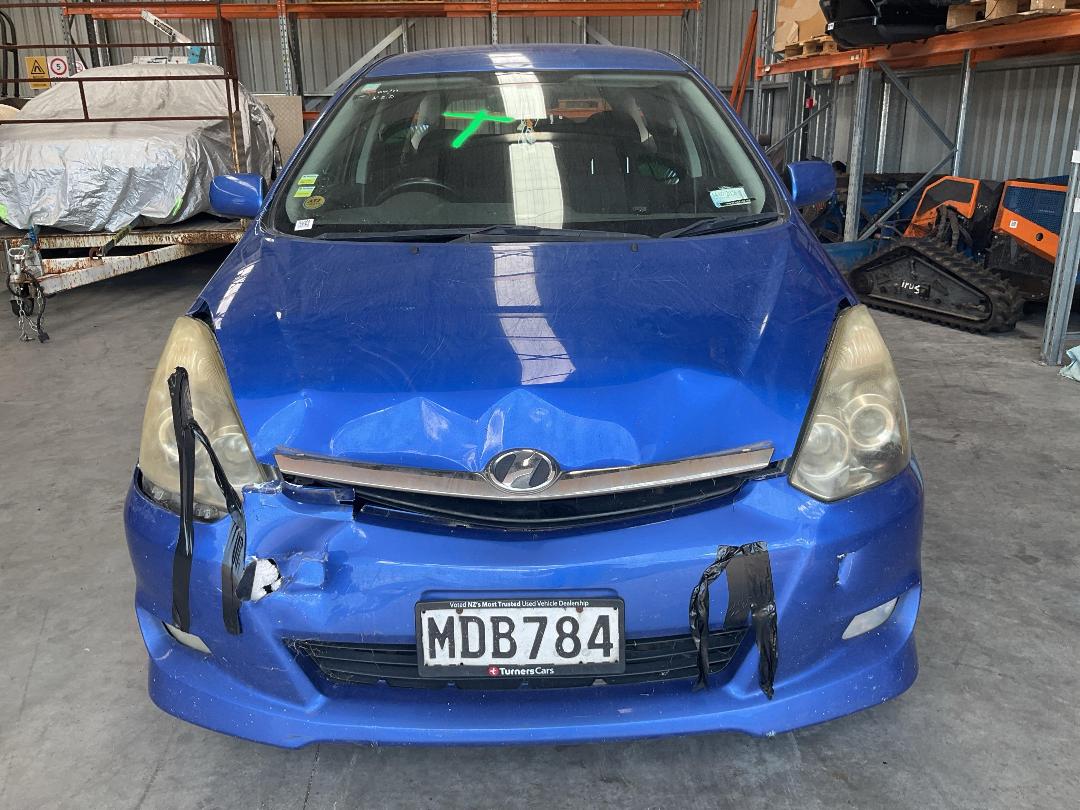 Photo '6' of Toyota Wish