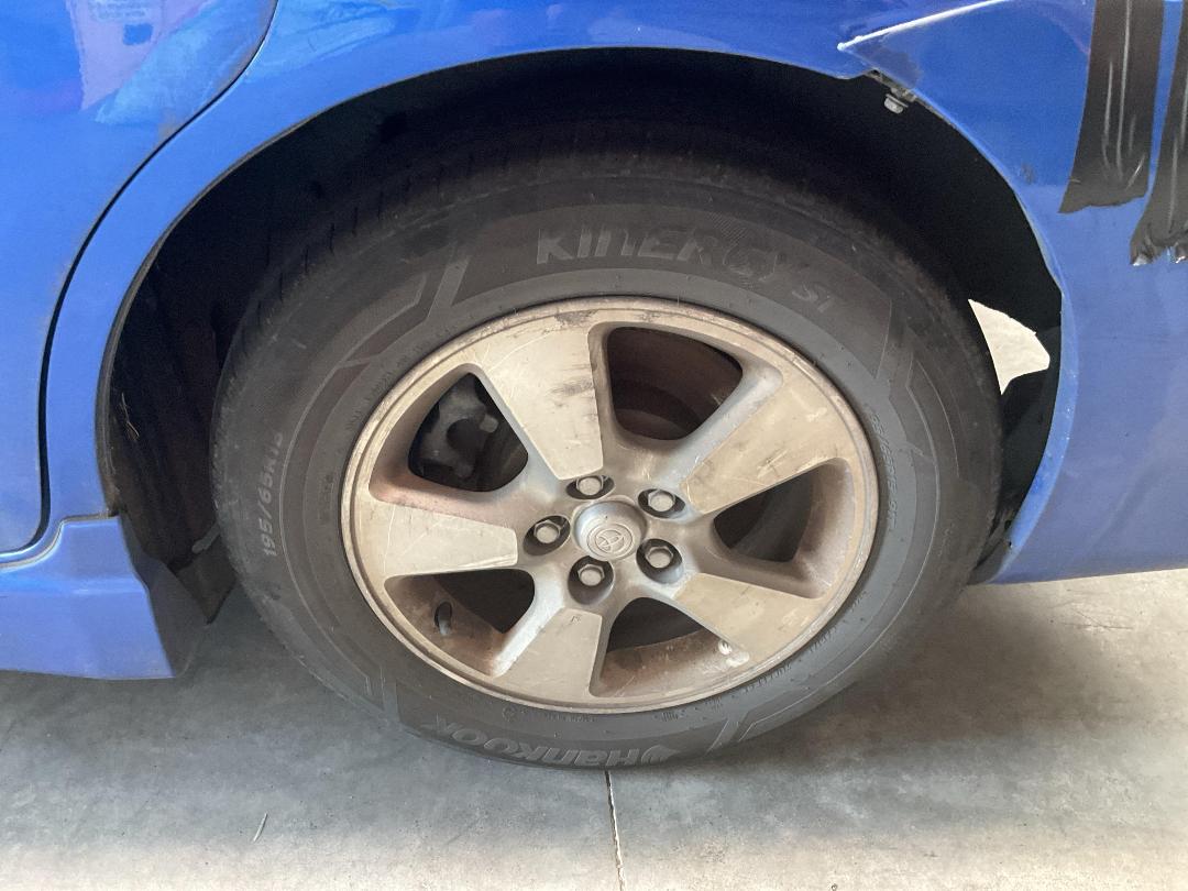 Photo '11' of Toyota Wish